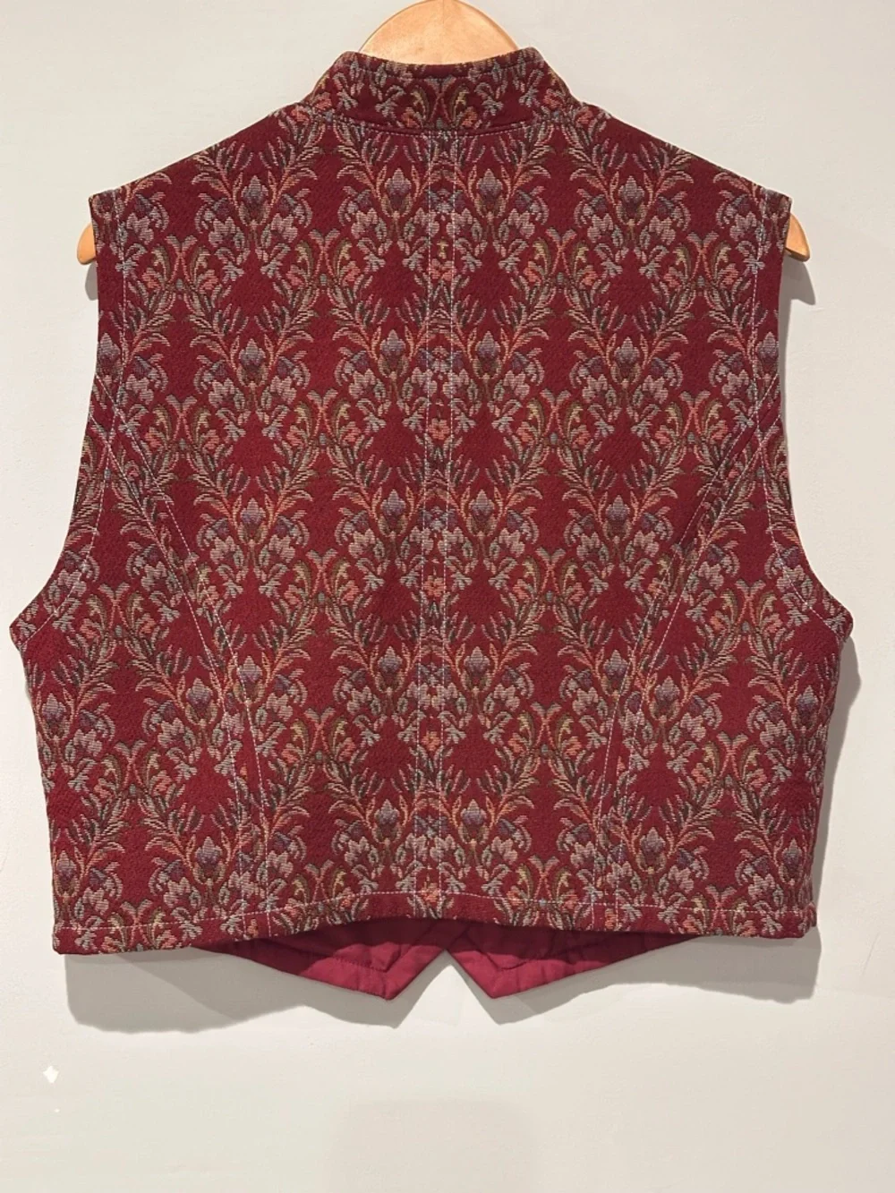 Vintage Tapestry Vest Red Floral Western Boho Button Front Size XL - Picture 4 of 7